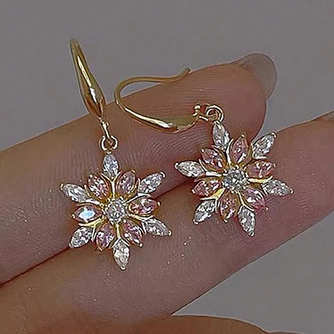 Women's Gold Hoop Earrings CZ Snow Crystal Dangle Elegant Jewelry-o